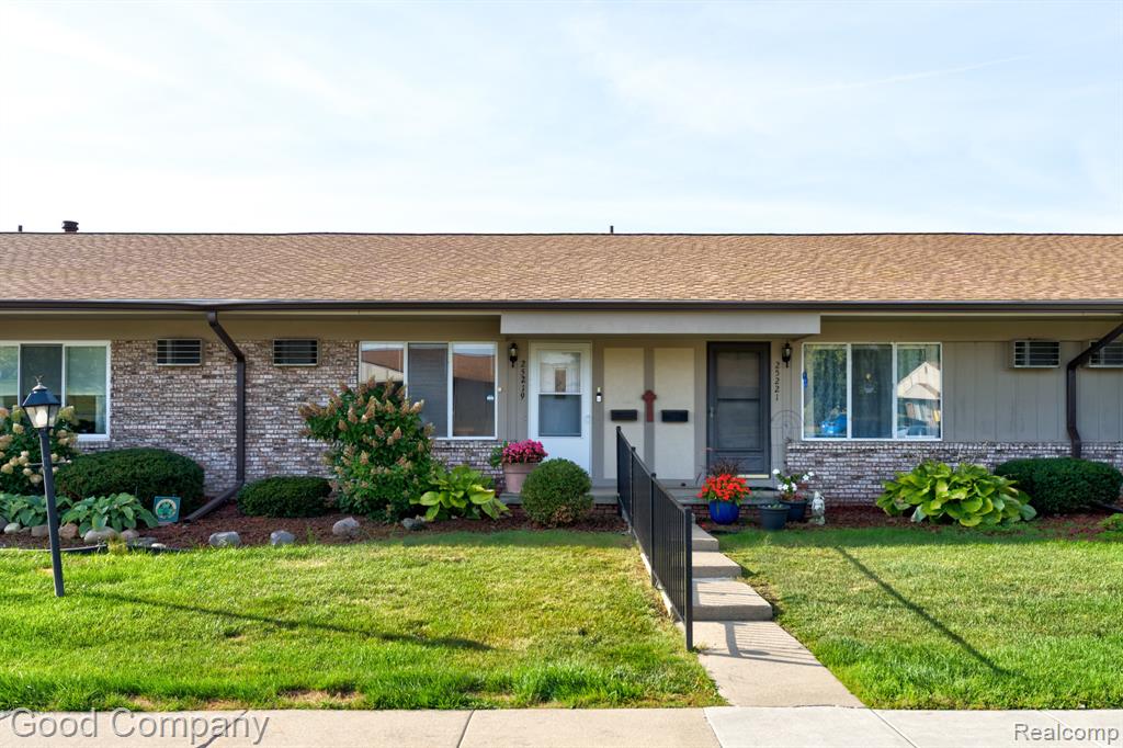 25219 Potomac Drive Property Photo 1