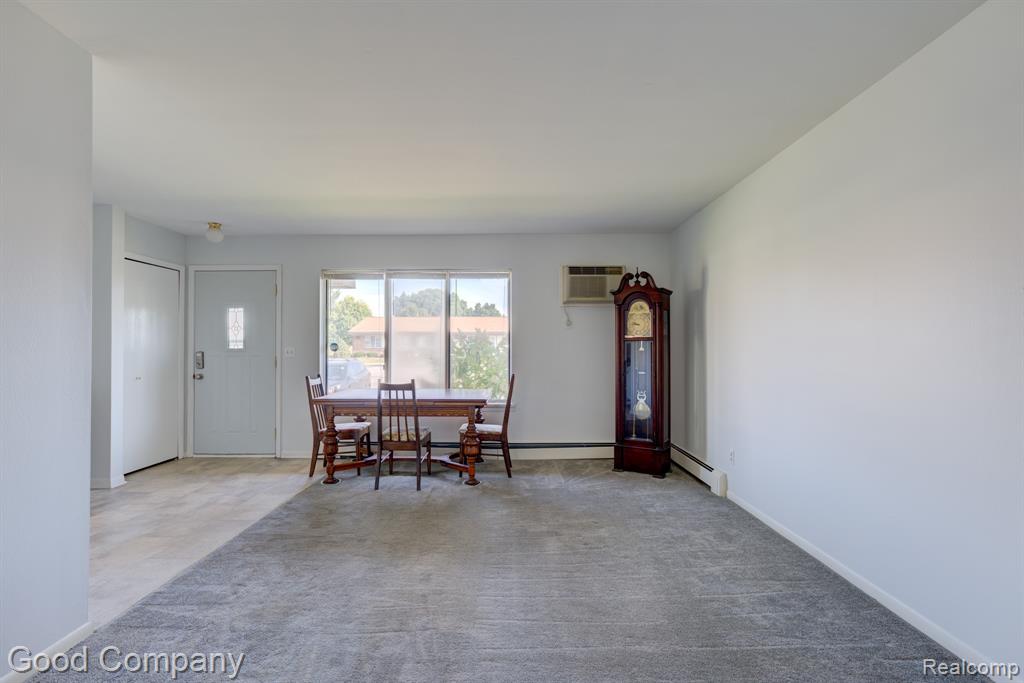 25219 Potomac Drive Property Photo 3