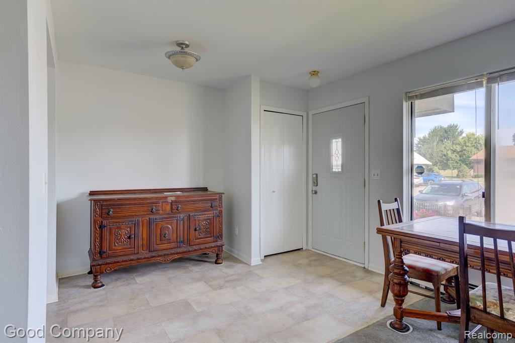 25219 Potomac Drive Property Photo 7