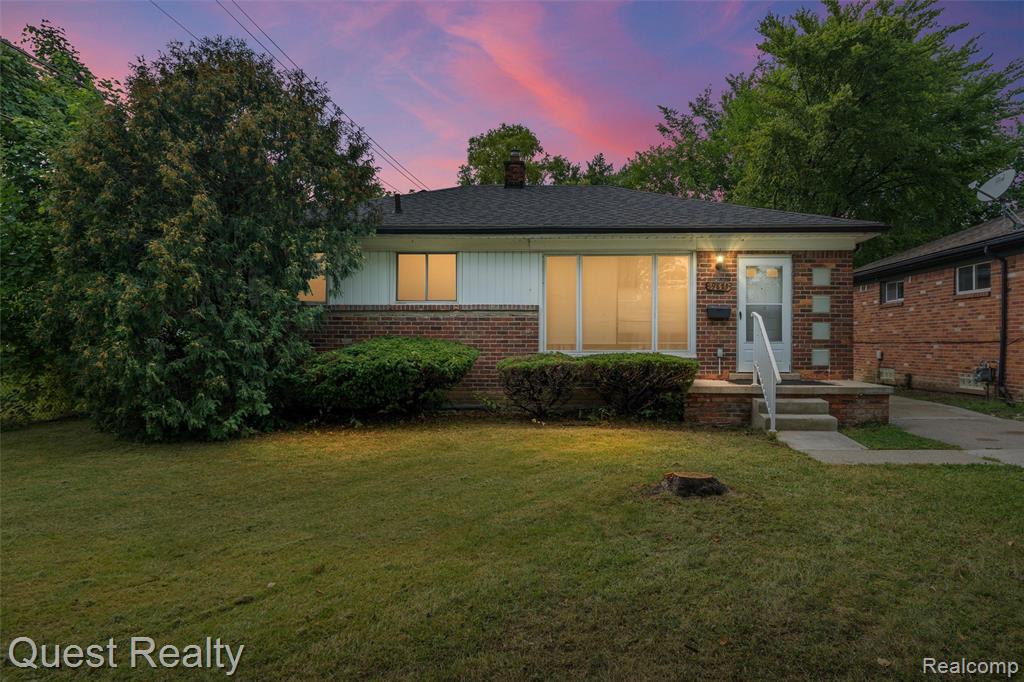 19873 Beaconsfield Street Property Photo 1