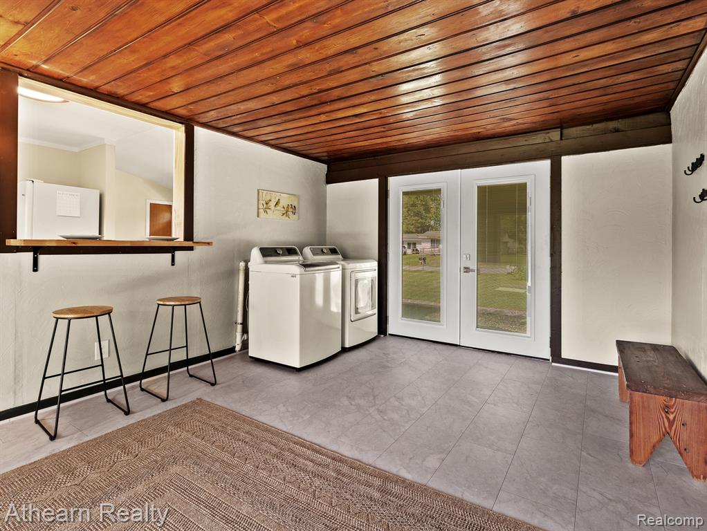 6146 Sun Valley Drive Property Photo 17