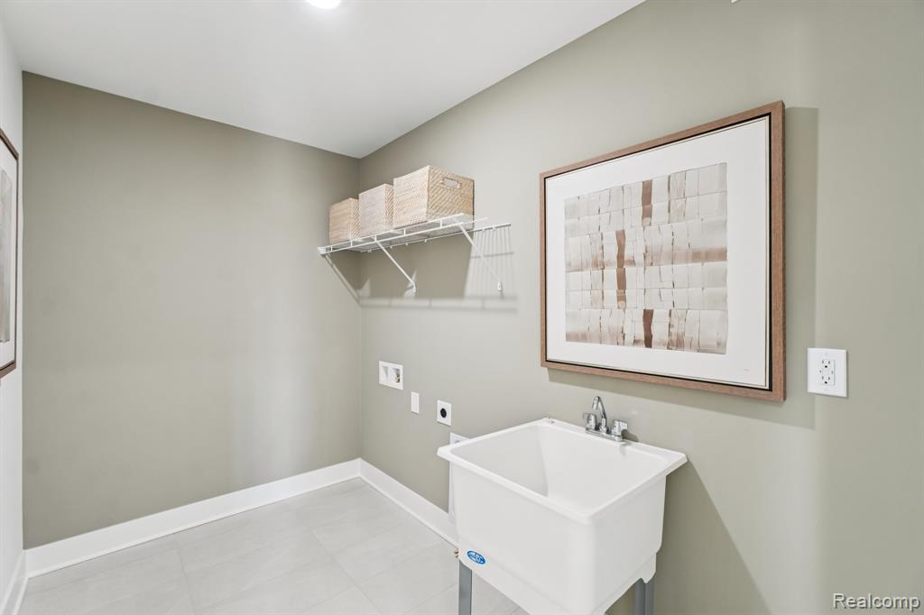 308 Lantana Drive Property Photo 22