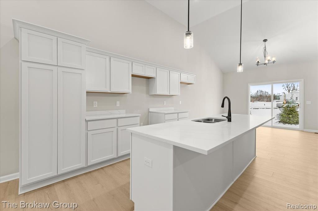 1435 Lincoln Street Property Photo 14