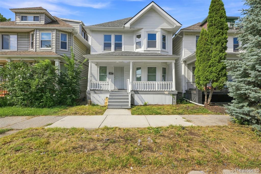 7465 Hanover Street Property Photo 1