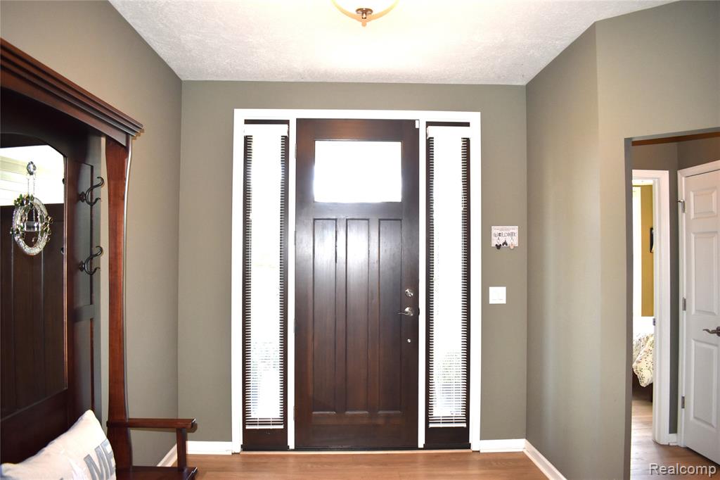 1281 Cambridge Circle Property Photo 12