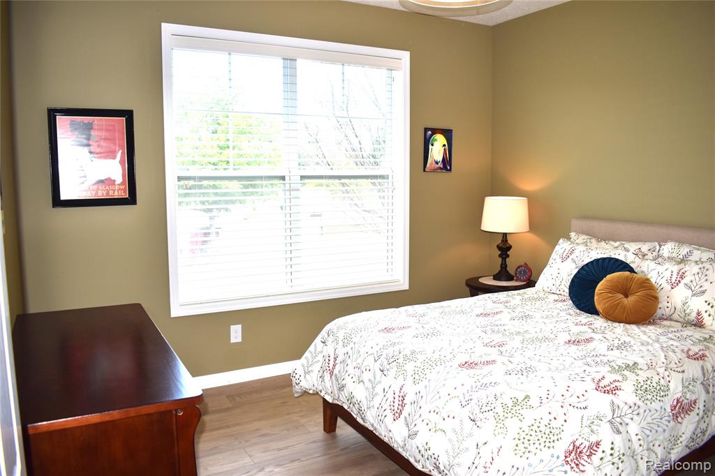 1281 Cambridge Circle Property Photo 36
