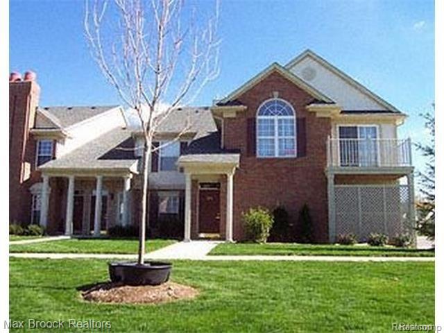 5295 BROOKEMONTE Circle Property Photo 1