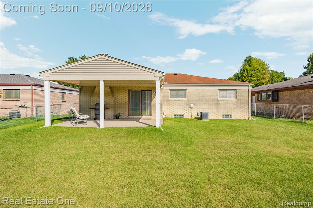 39739 Dorian Drive Property Photo 2