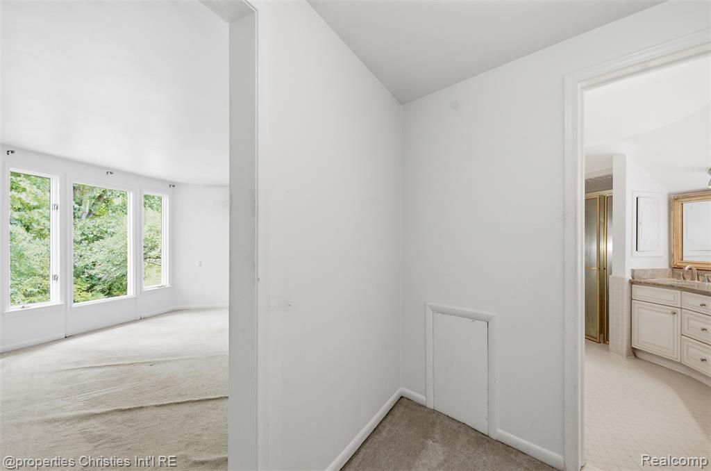 25310 Canterbury Road Property Photo 31