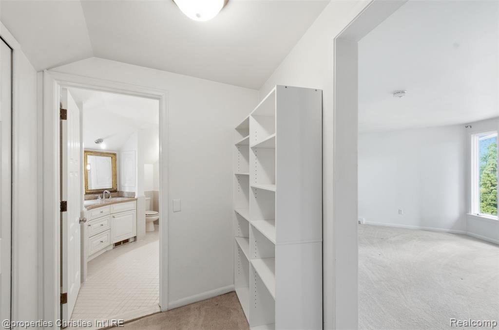 25310 Canterbury Road Property Photo 33