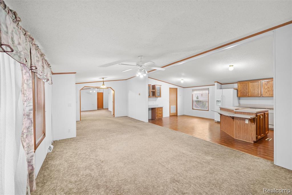 885 Tanner Landing Property Photo 12