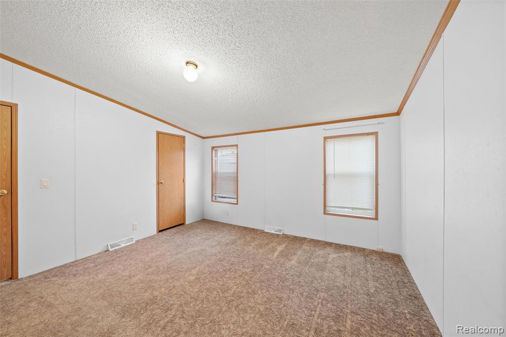 885 Tanner Landing Property Photo 25