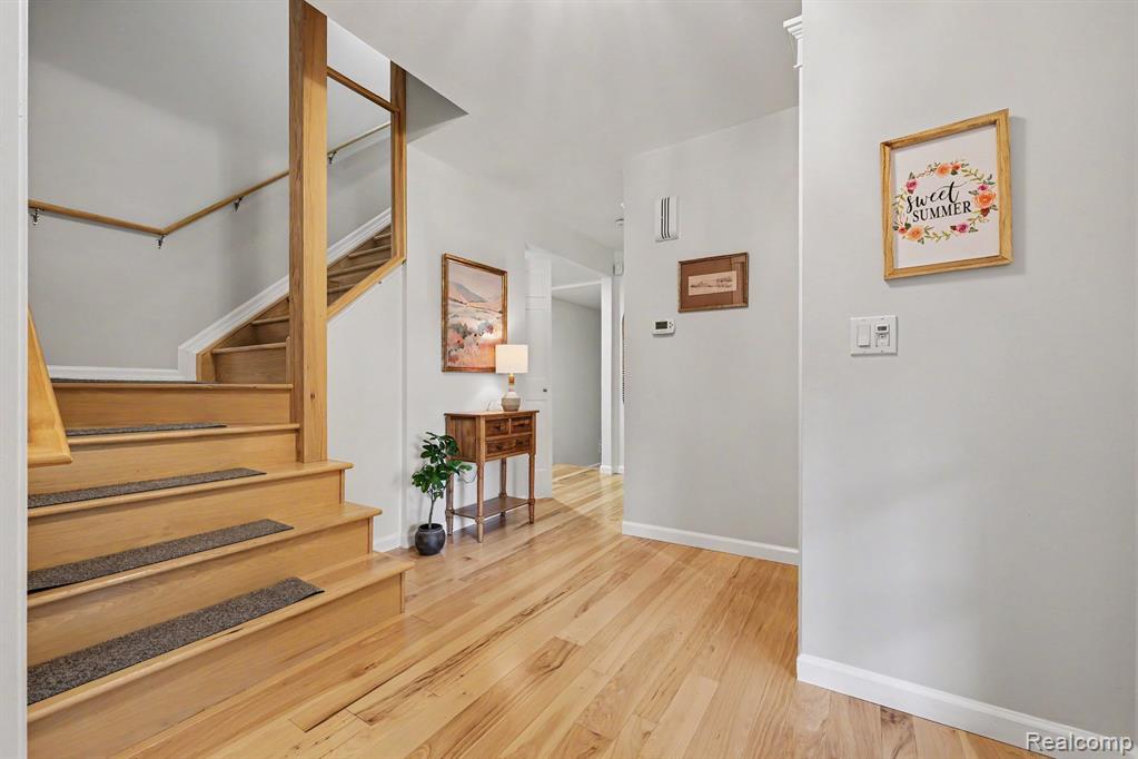 8265 Deerwood Road Property Photo 6