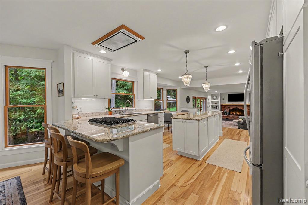 8265 Deerwood Road Property Photo 12