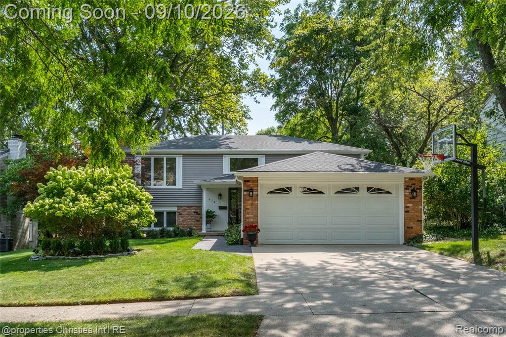 416 Welch Road Property Photo 1