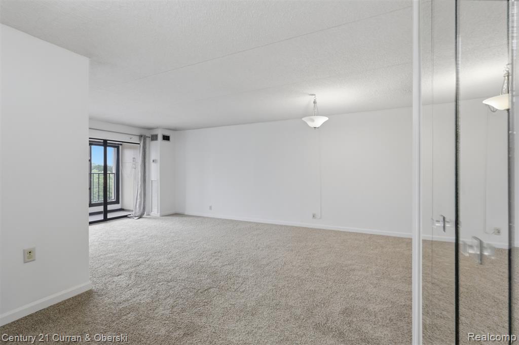 21800 Morley Avenue Property Photo 25