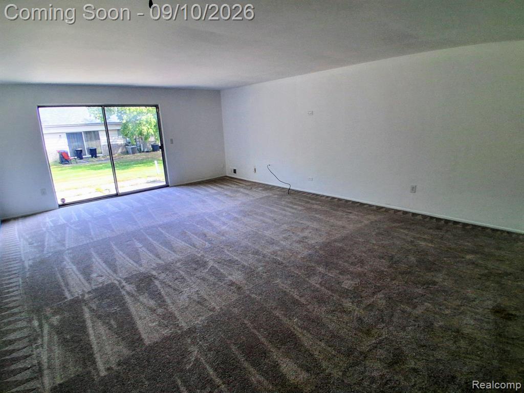 26583 Franklin Pointe Drive Property Photo 7