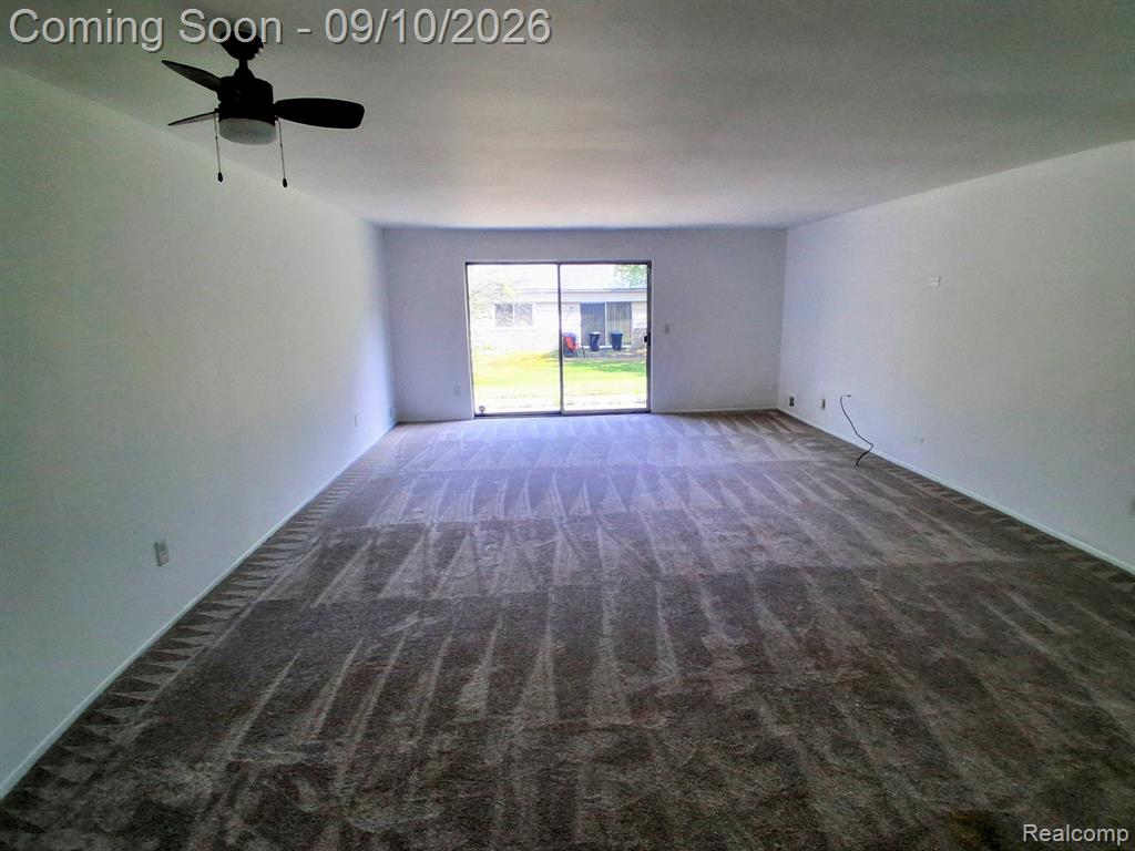26583 Franklin Pointe Drive Property Photo 8
