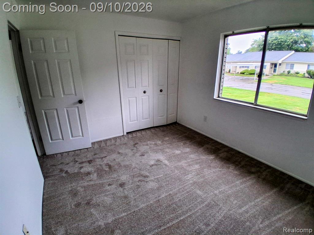 26583 Franklin Pointe Drive Property Photo 9