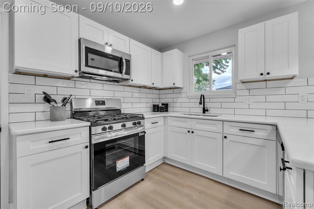 34340 Tomahawk Drive Property Photo 15