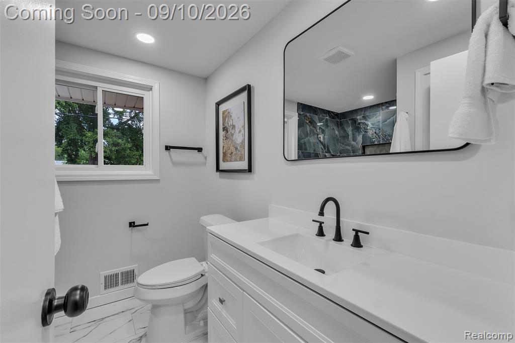34340 Tomahawk Drive Property Photo 22