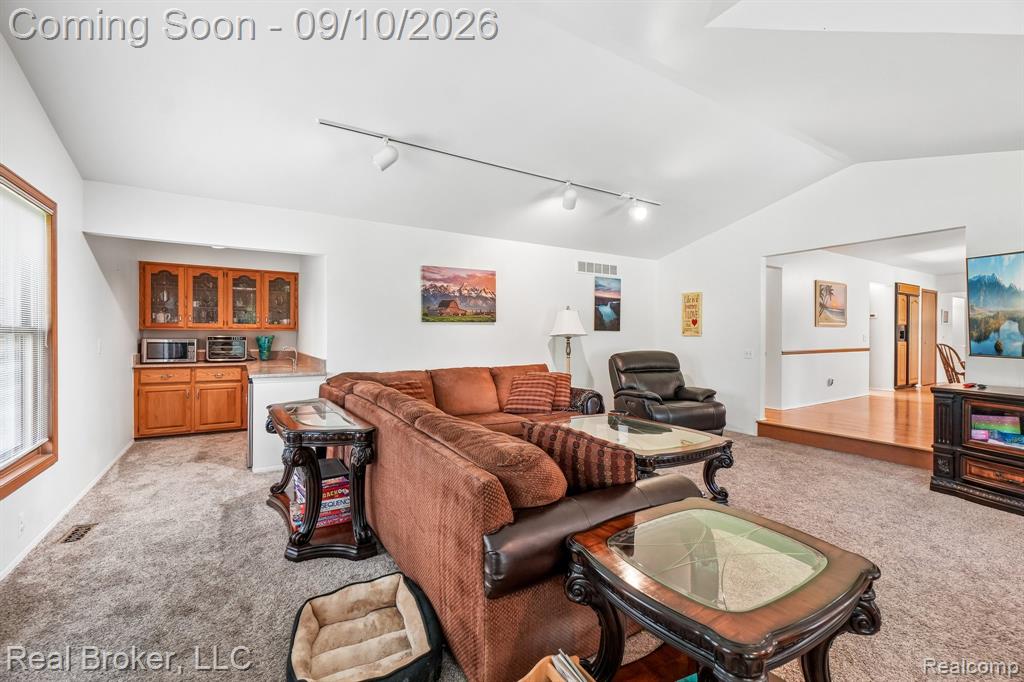 3630 Car Drive Property Photo 7