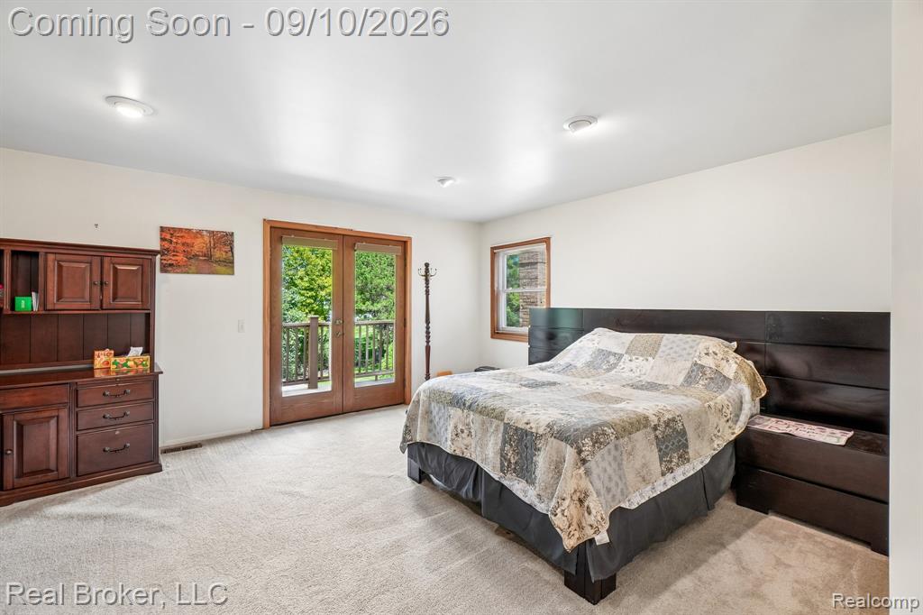 3630 Car Drive Property Photo 26