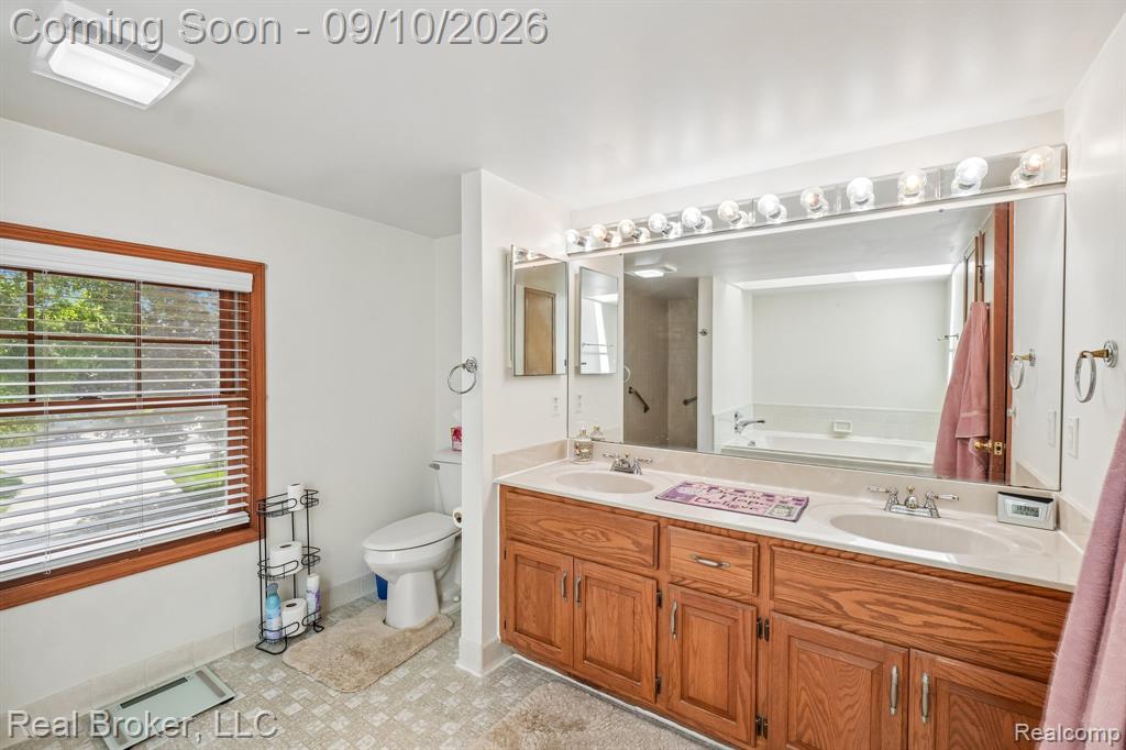 3630 Car Drive Property Photo 30