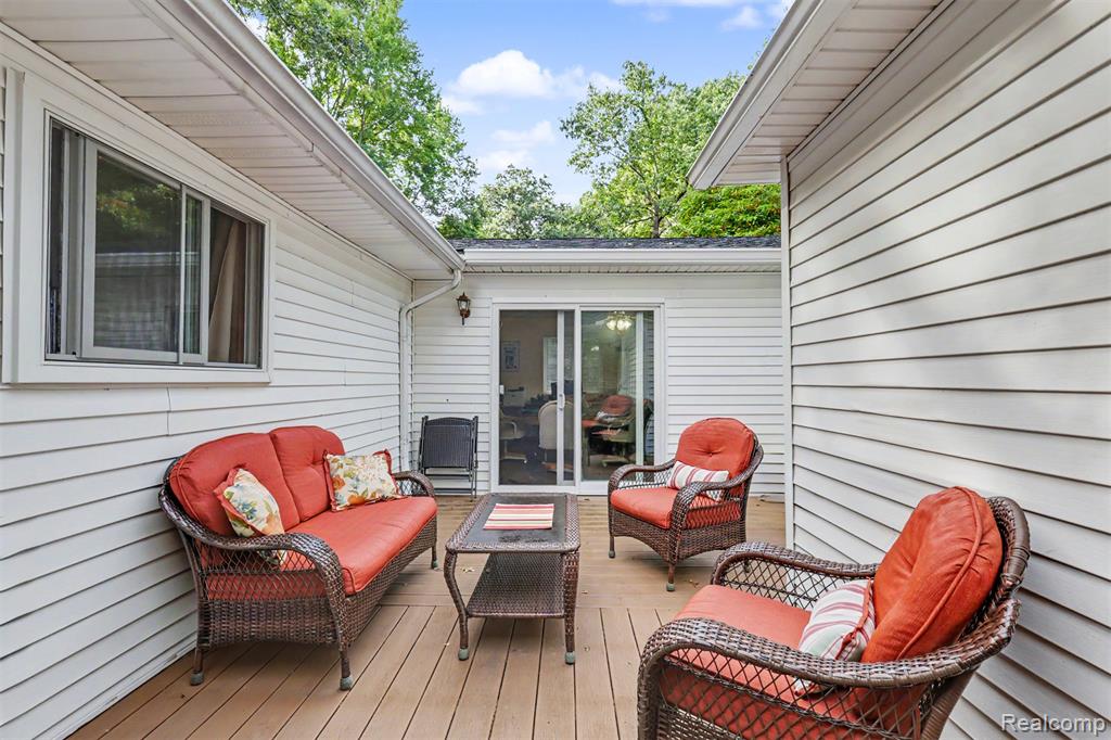 45223 Wear Road Property Photo 52