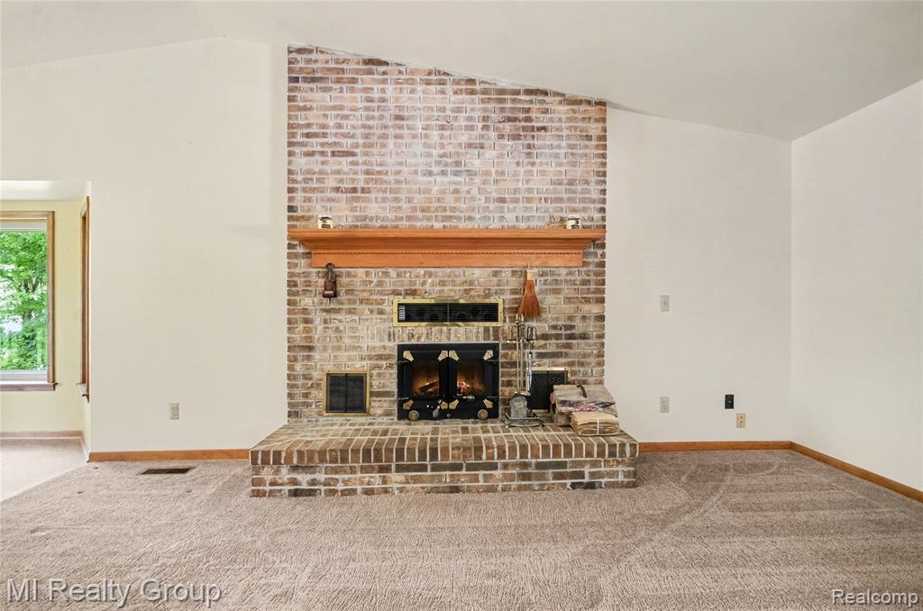 11471 31 Mile Road Property Photo 13