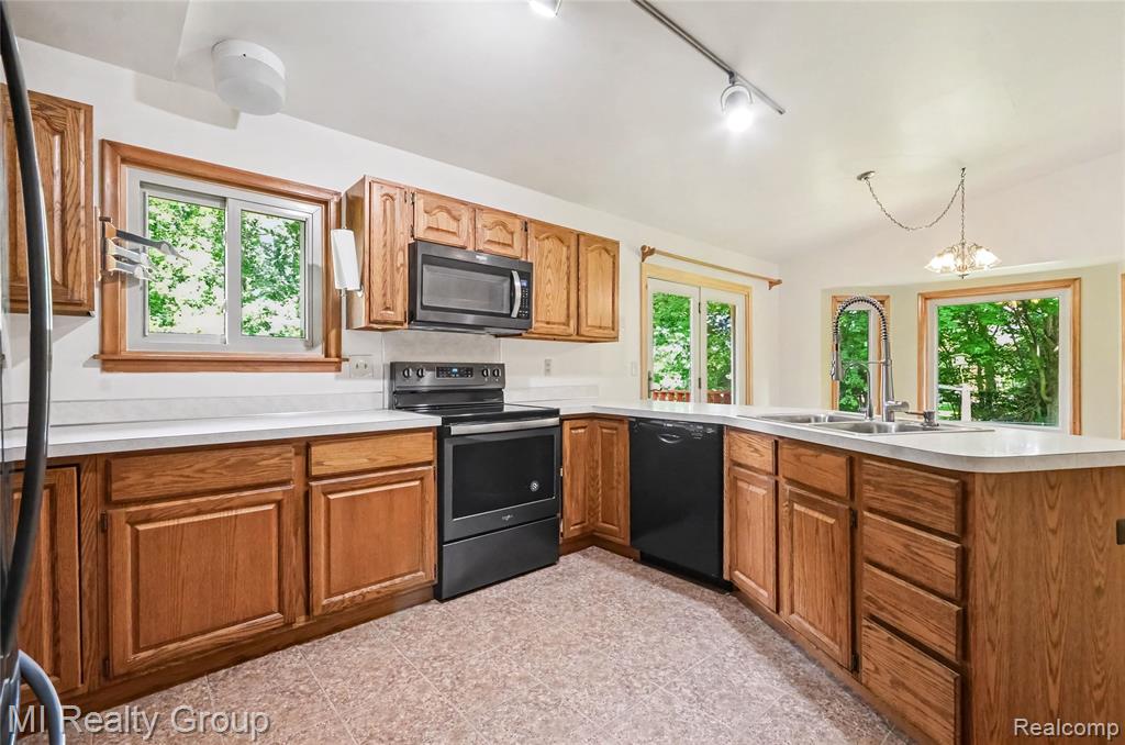 11471 31 Mile Road Property Photo 20