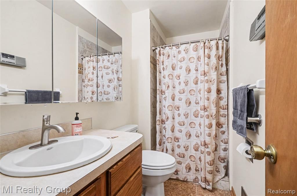 11471 31 Mile Road Property Photo 23