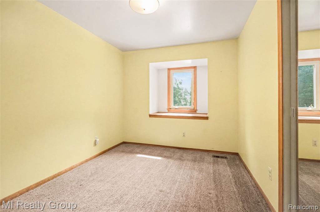 11471 31 Mile Road Property Photo 34