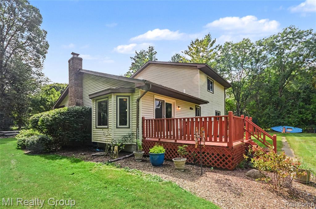 11471 31 Mile Road Property Photo 38
