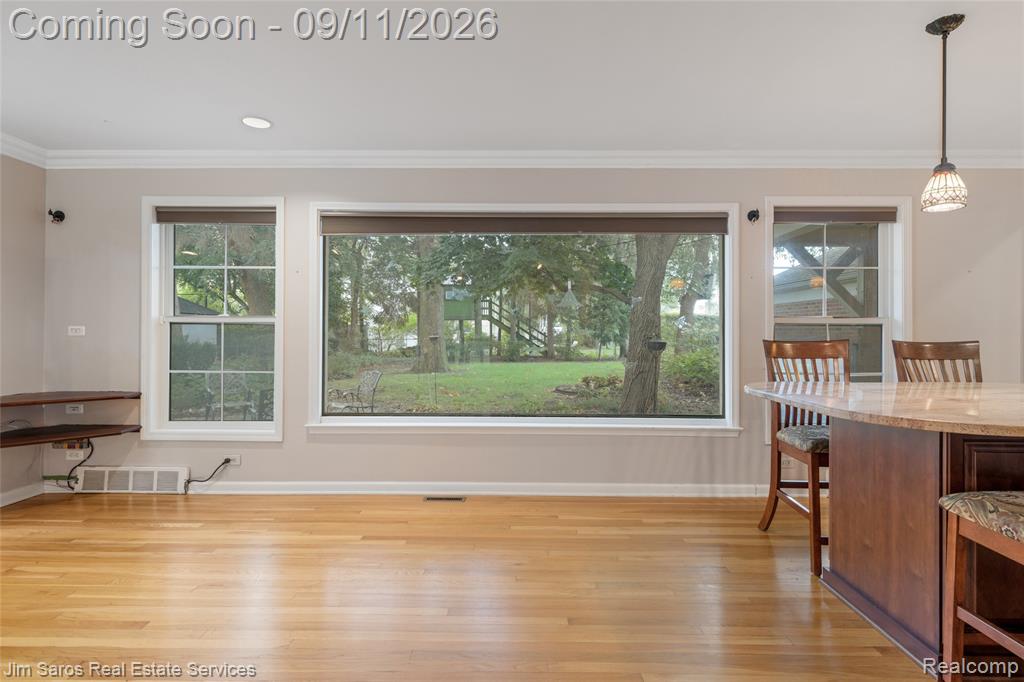 1445 Devonshire Road Property Photo 6