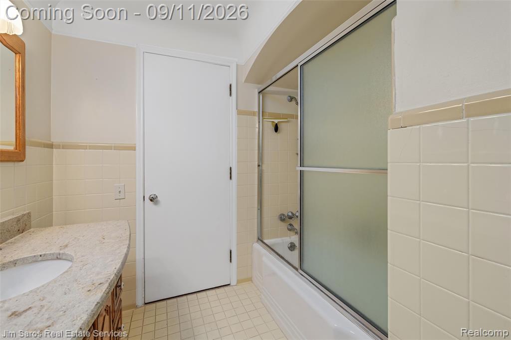 1445 Devonshire Road Property Photo 19