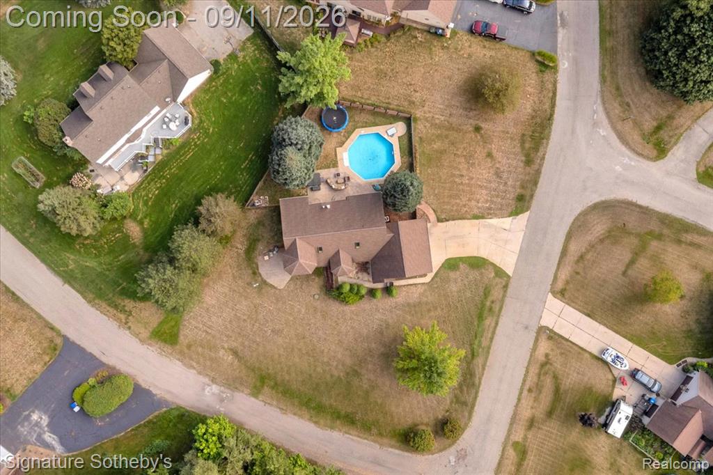 9925 Timothy Lane Property Photo 44