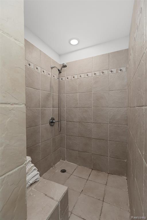 757 Foxhall Road Property Photo 18