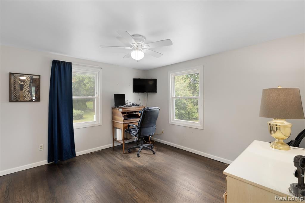 757 Foxhall Road Property Photo 28