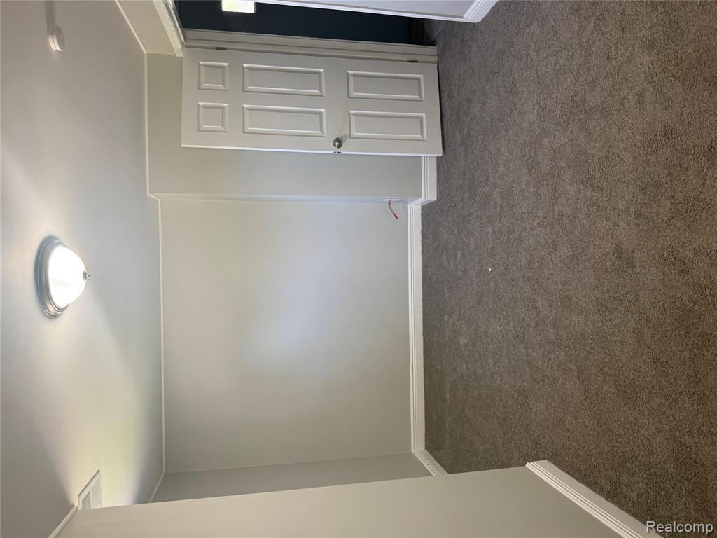 346 Weiss Street Property Photo 19