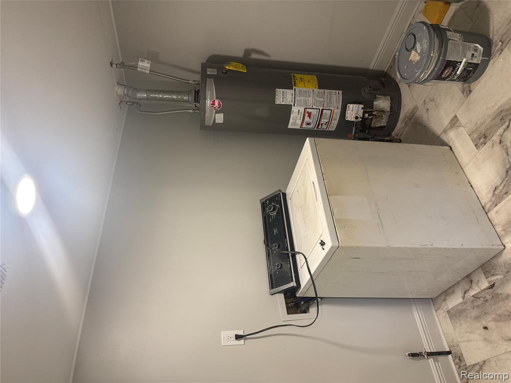 346 Weiss Street Property Photo 20
