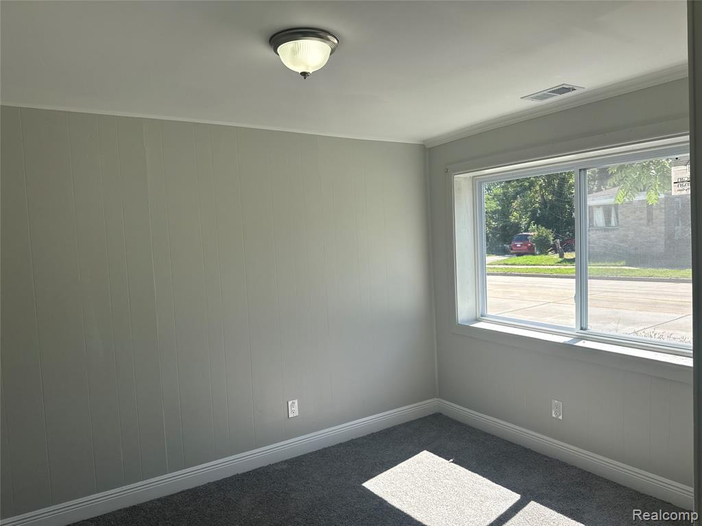 346 Weiss Street Property Photo 22