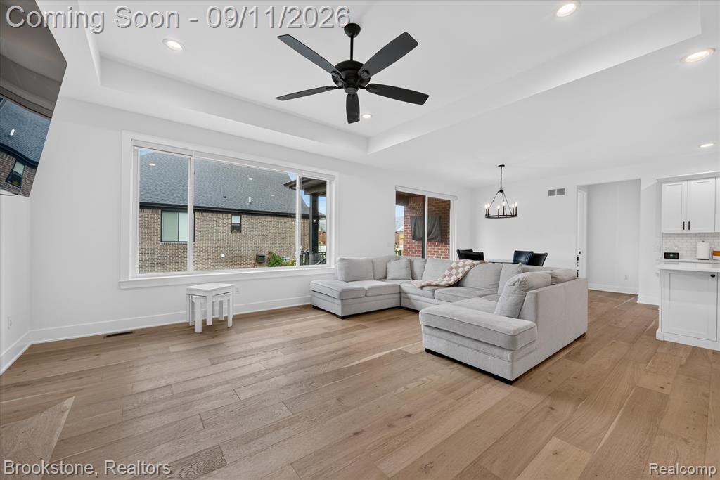 12891 Preston Pointe Drive Property Photo 12