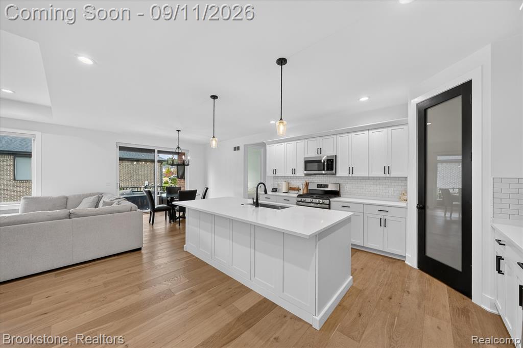 12891 Preston Pointe Drive Property Photo 14