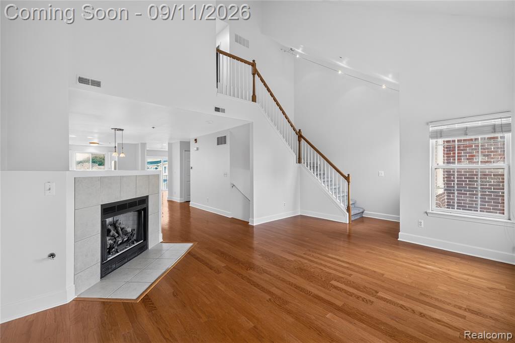 110 West Road Property Photo 6