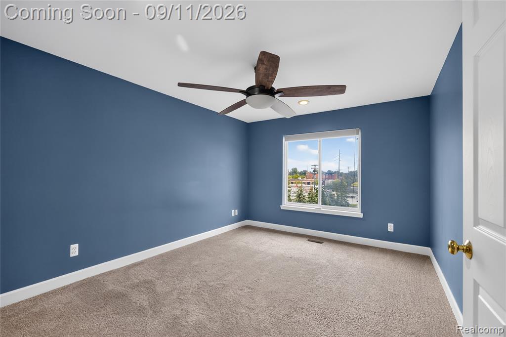 110 West Road Property Photo 25