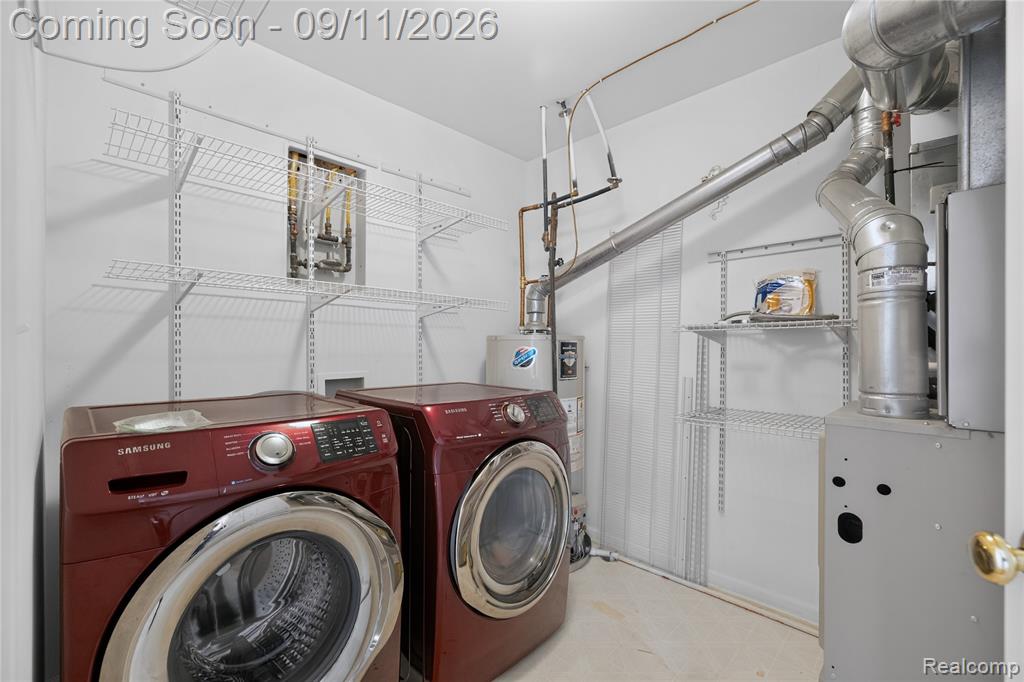110 West Road Property Photo 32