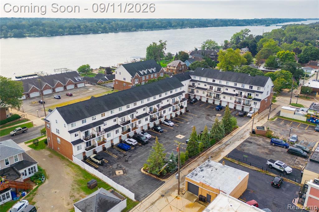 110 West Road Property Photo 37