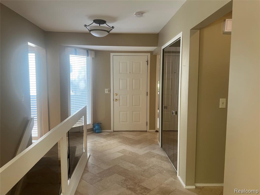 5529 Walnut Circle Property Photo 3