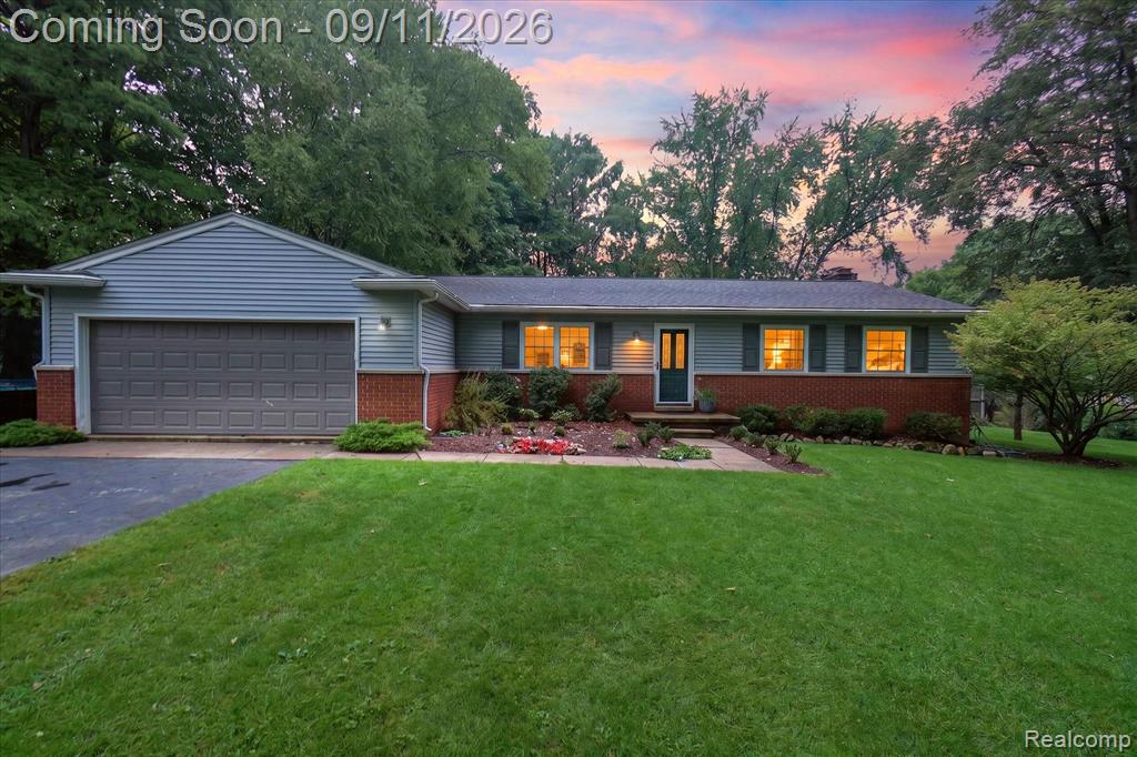 3137 Old Orchard Drive Property Photo 1